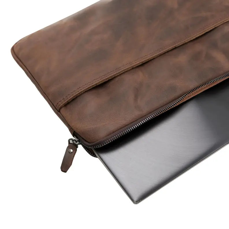 Kemmerer Leather Sleeve for iPad and MacBook Toronata