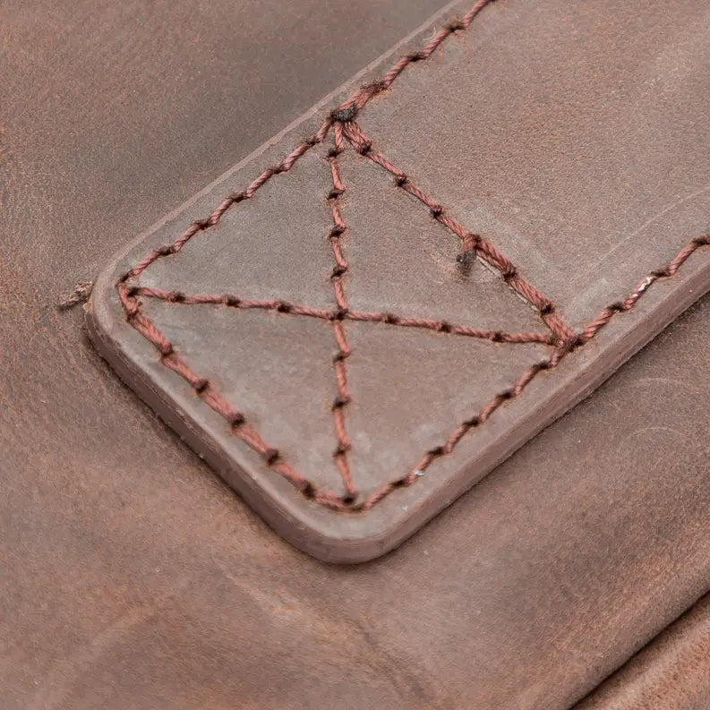 Kemmerer Leather Sleeve for iPad and MacBook Toronata