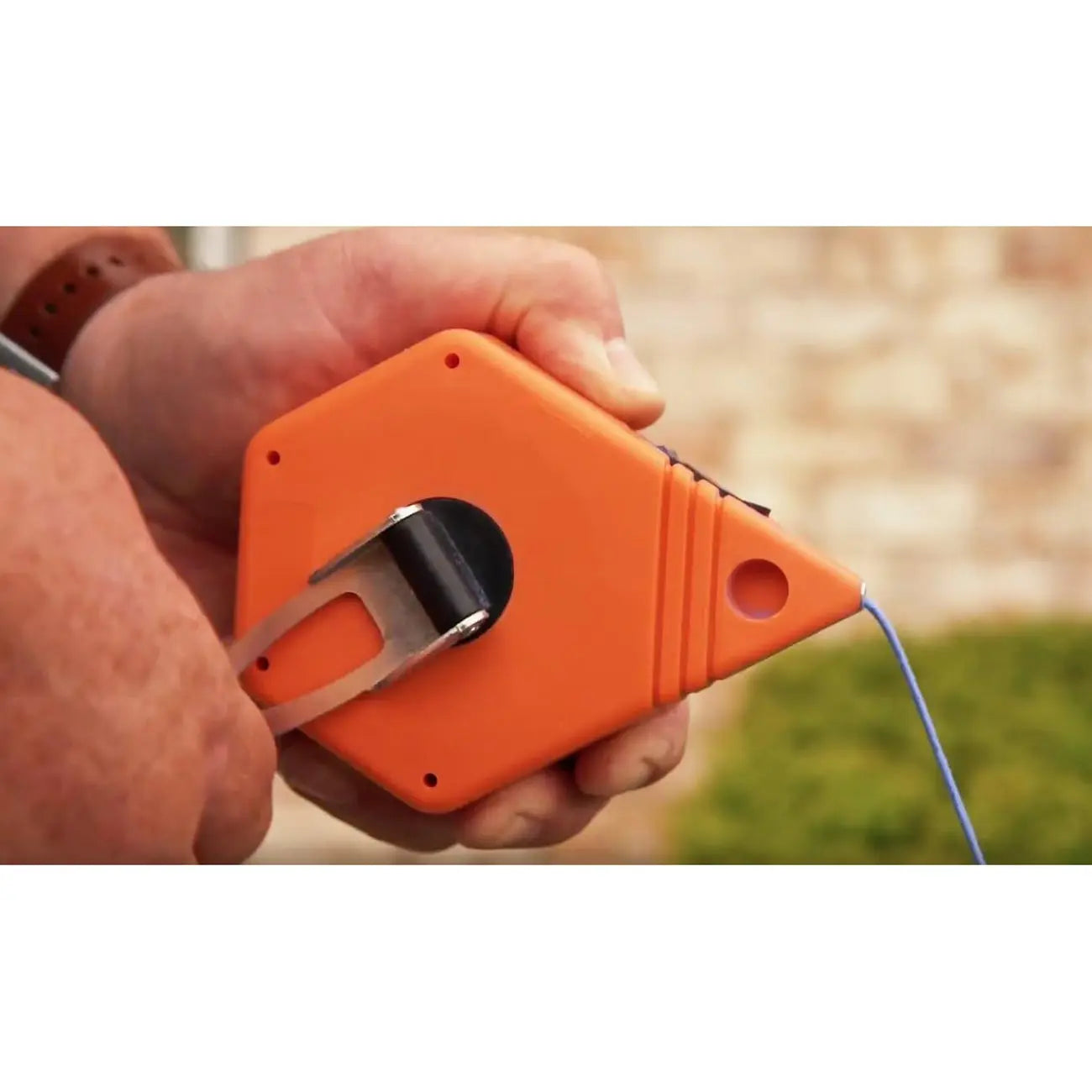 Keson Octagonal Chalk Bold Line Reel (1.5mm Thick String) - 100 Ft. KESON