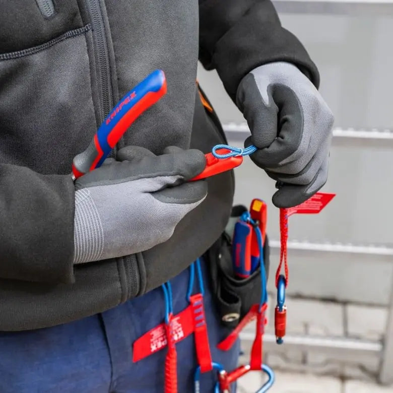 Knipex High Leverage Linemans Pliers New England Head (9-1/2") Knipex