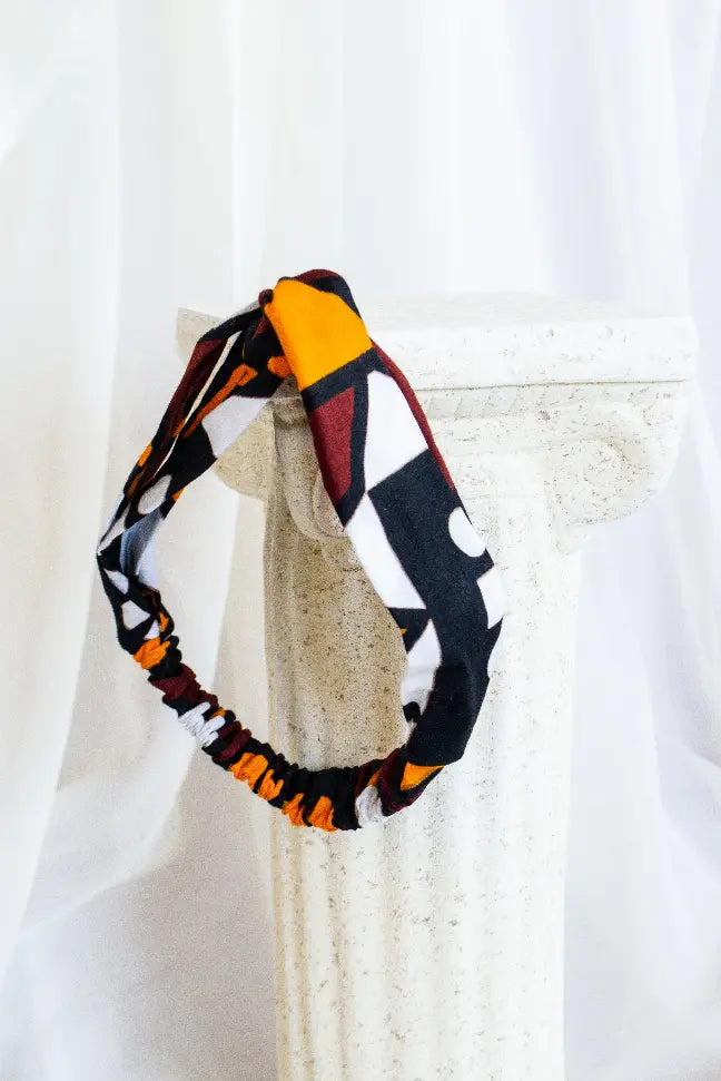 Knotted Headband Besida