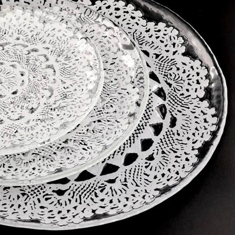 LILLE 12PC Glass Dinner Plate Set Clear/White Red Pomegranate Collection