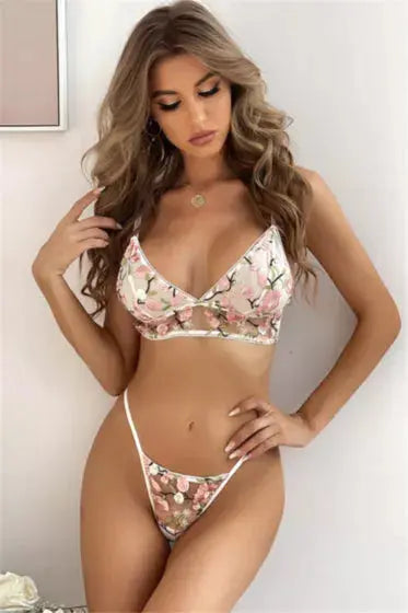 La Belle Fantastique Daisy Embroidery Sexy Lingerie (2 Piece Set) La Belle Fantastique