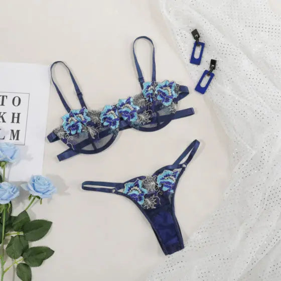 La Belle Fantastique Daisy Embroidery Sexy Lingerie (2 Piece Set) La Belle Fantastique