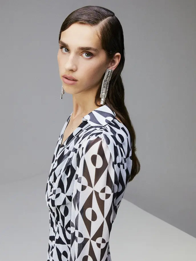 Lapel Collar Slit Dress Monique Store