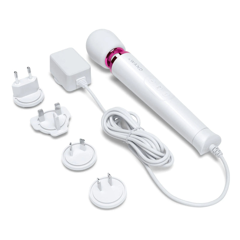 Le Wand Powerful Petite Plug-In- White Le Wand