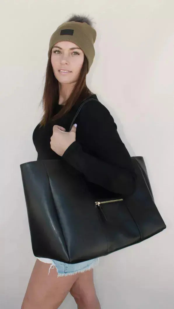 Leather Shoulder Bag Sweat Active