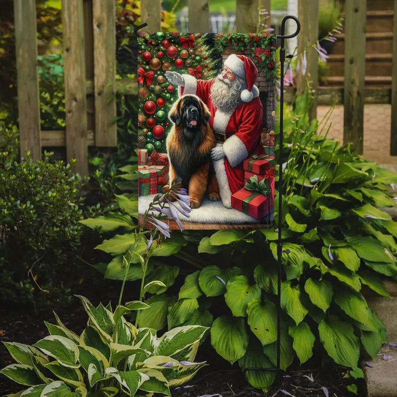 Leonberger and Santa Claus Garden Flag Caroline's Treasures