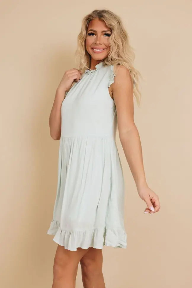 Little House Ruffle Dress Stay Warm in Style