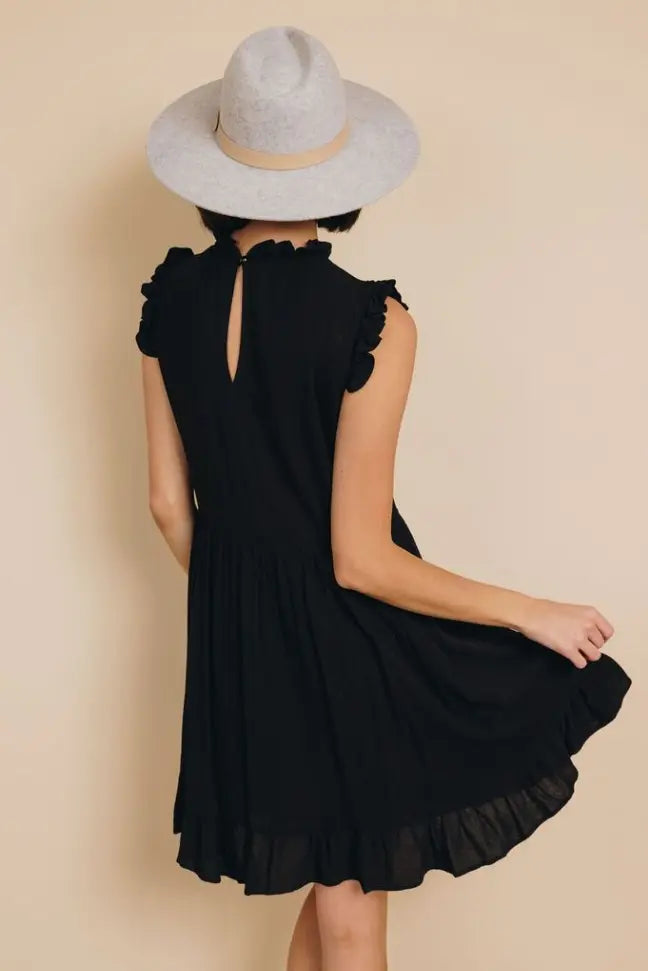 Little House Ruffle Dress Stay Warm in Style