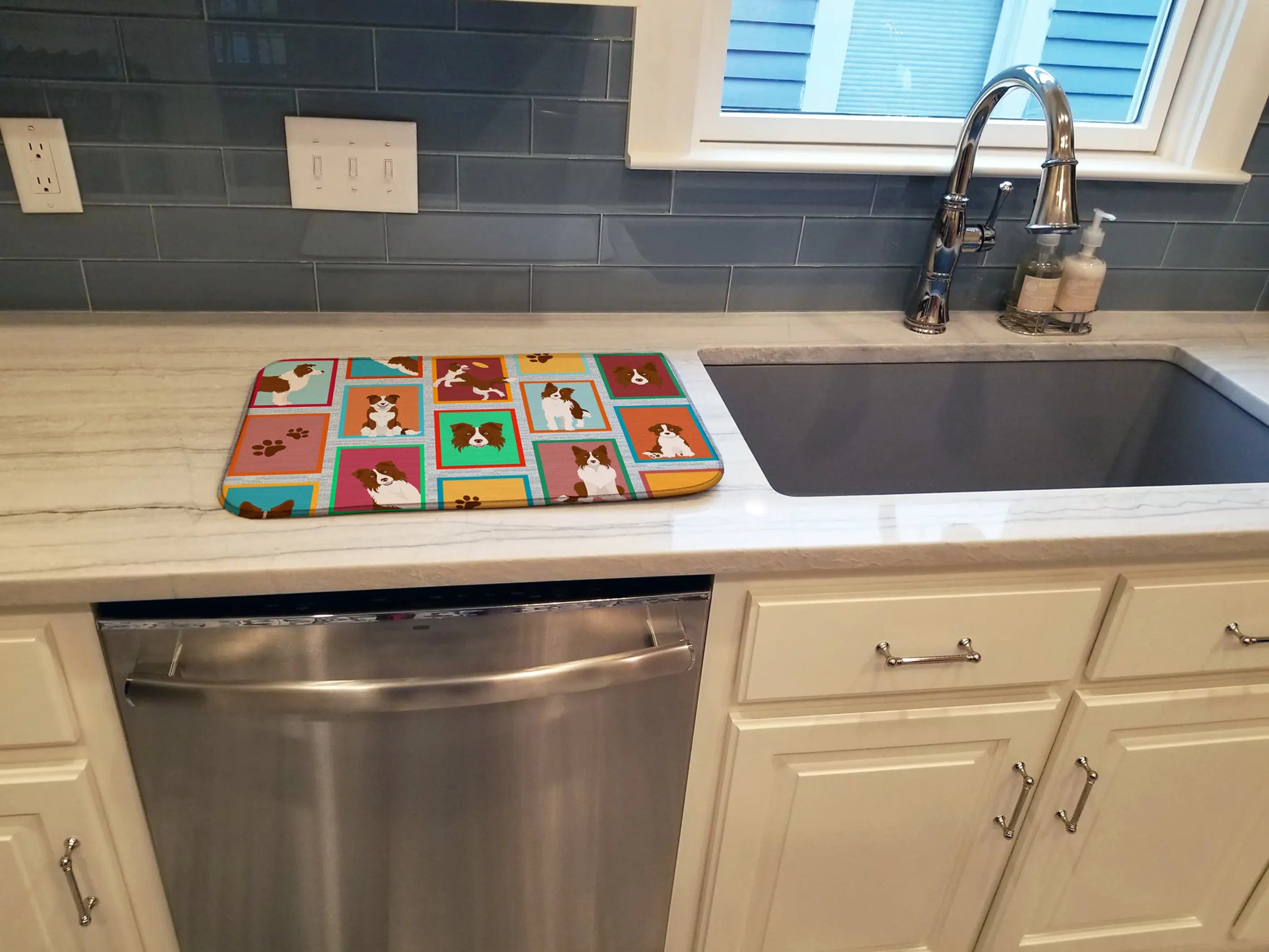 Lots of Red Border Collie Dish Drying Mat Caroline's Treasures
