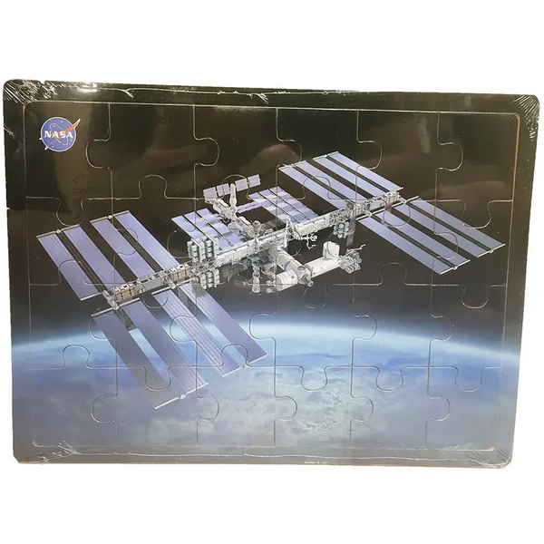 NASA International Space Station 24-pc Wood Jigsaw Puzzle Texas Toy Distribution