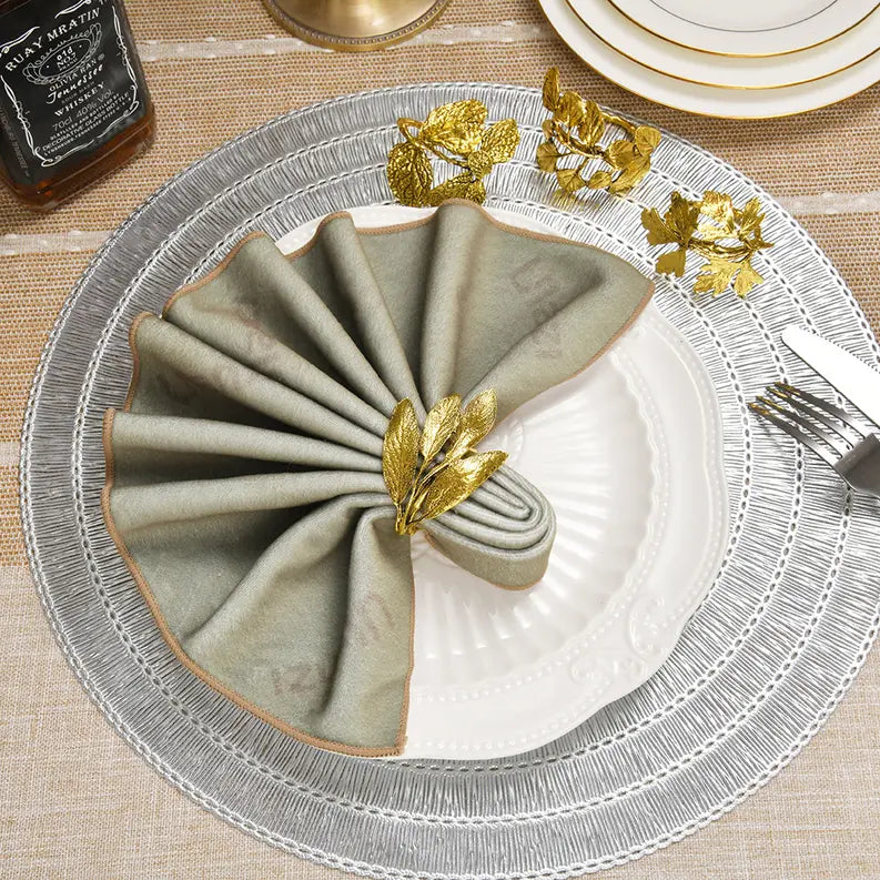 Napkin Rings in Leaf Design Decozen