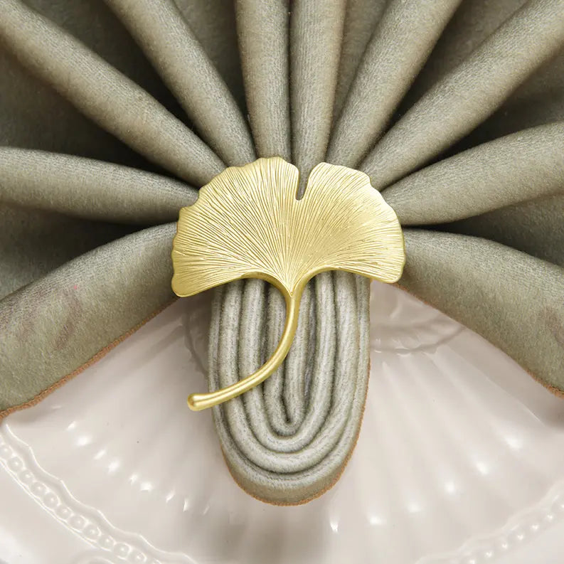 Napkin Rings in Leaf Design Decozen