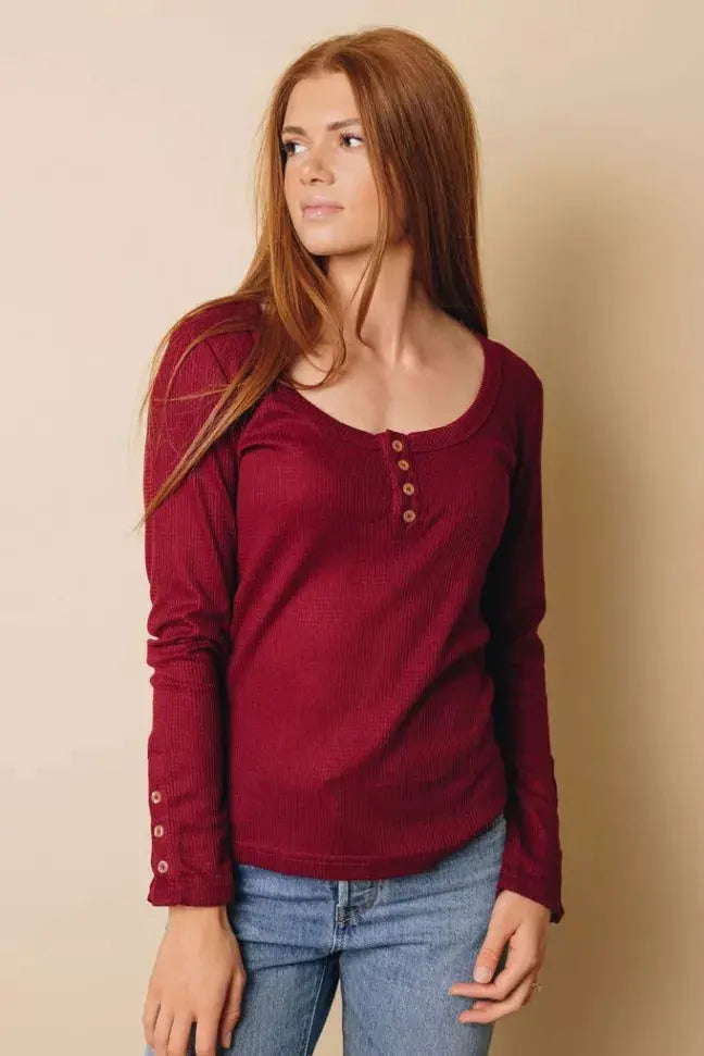 Novell Button Long Sleeve Top Stay Warm in Style