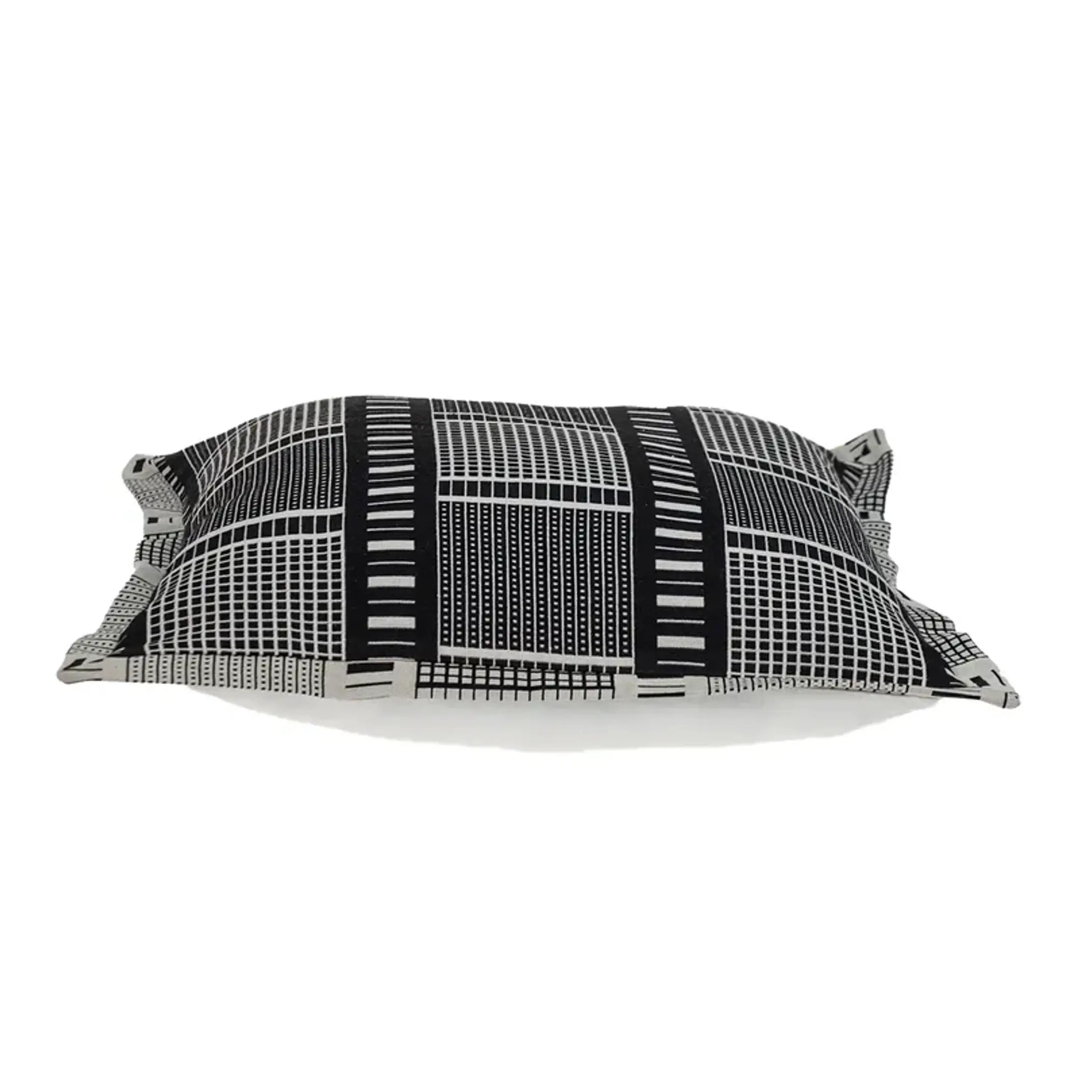Parkland Collection Tamara Transitional Black Throw Pillow Parkland Collection