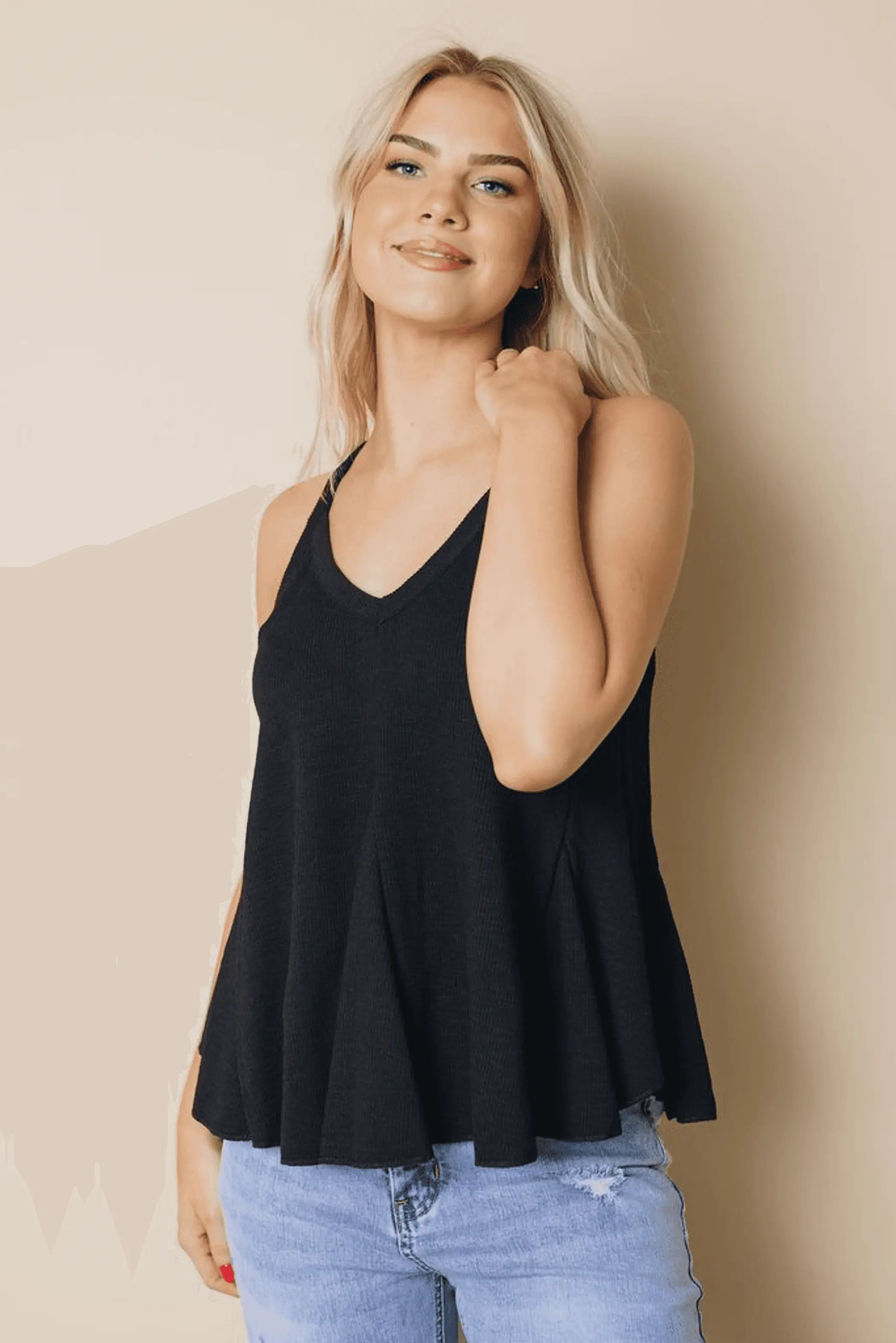Paula Ruffle Tank Stay Warm in Style