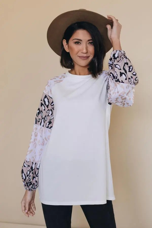 Pippa Leopard Bubble Sleeve Top Stay Warm in Style
