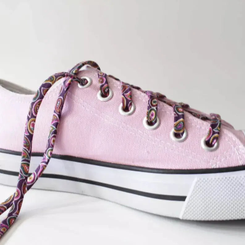 Plum Paisley Shoelaces Cutelaces