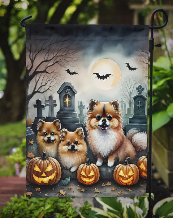 Pomeranian Spooky Halloween Garden Flag Caroline's Treasures