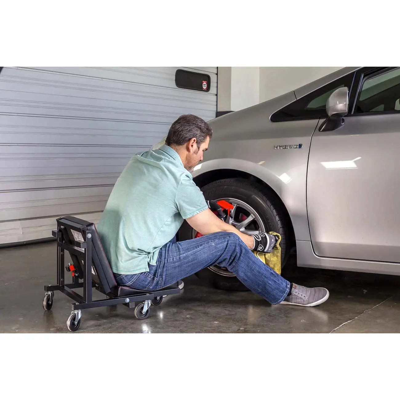 Powerbuilt 2-in-1 Low Creeper Seat Roller Stool POWERBUILT