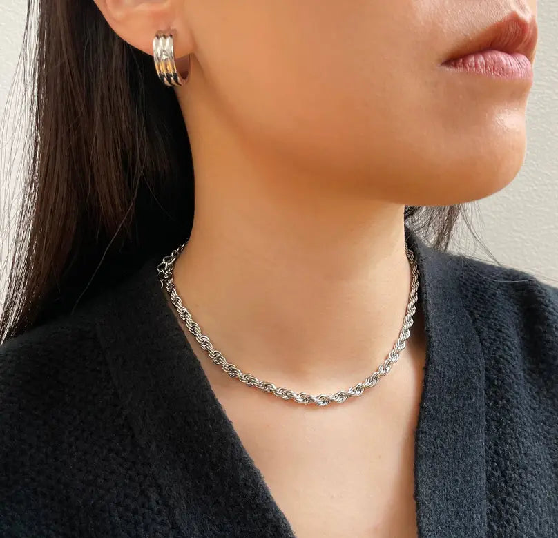RONNIE SILVER ROPE CHAIN NECKLACE Mai Desiree