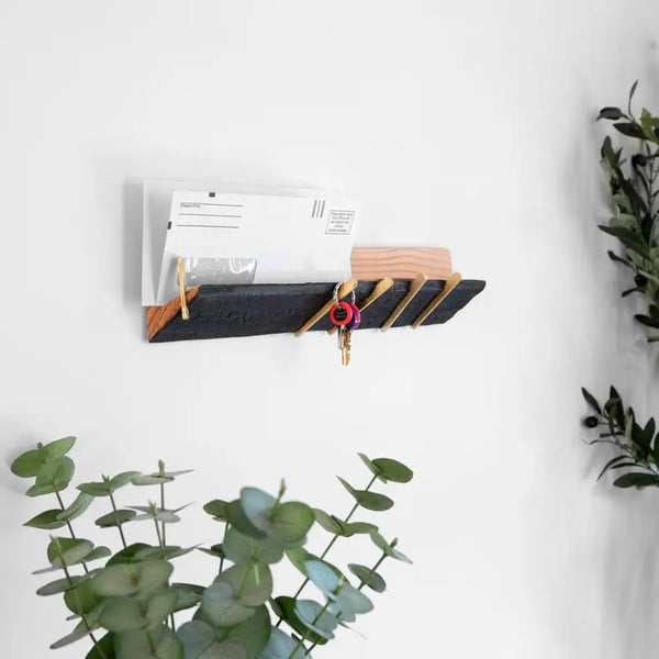Re-entry entryway shelf Formr