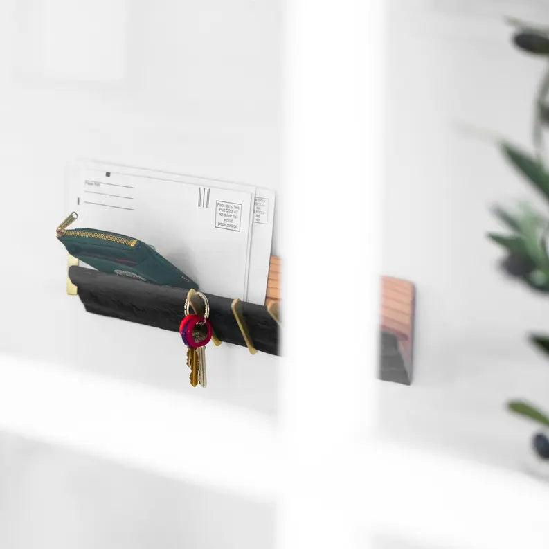 Re-entry entryway shelf Formr