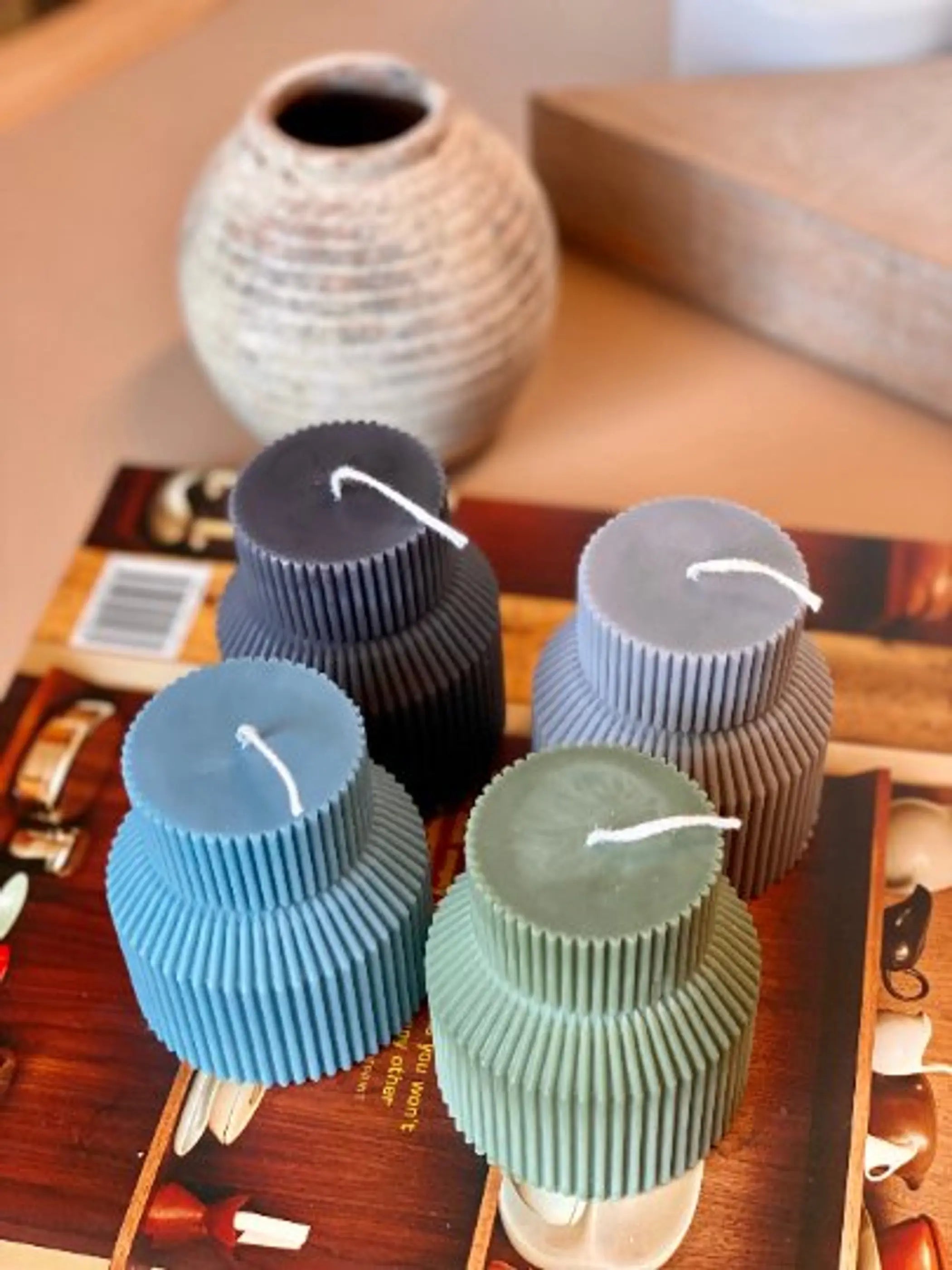 Ribbed Pedestal Pillar AmberLane