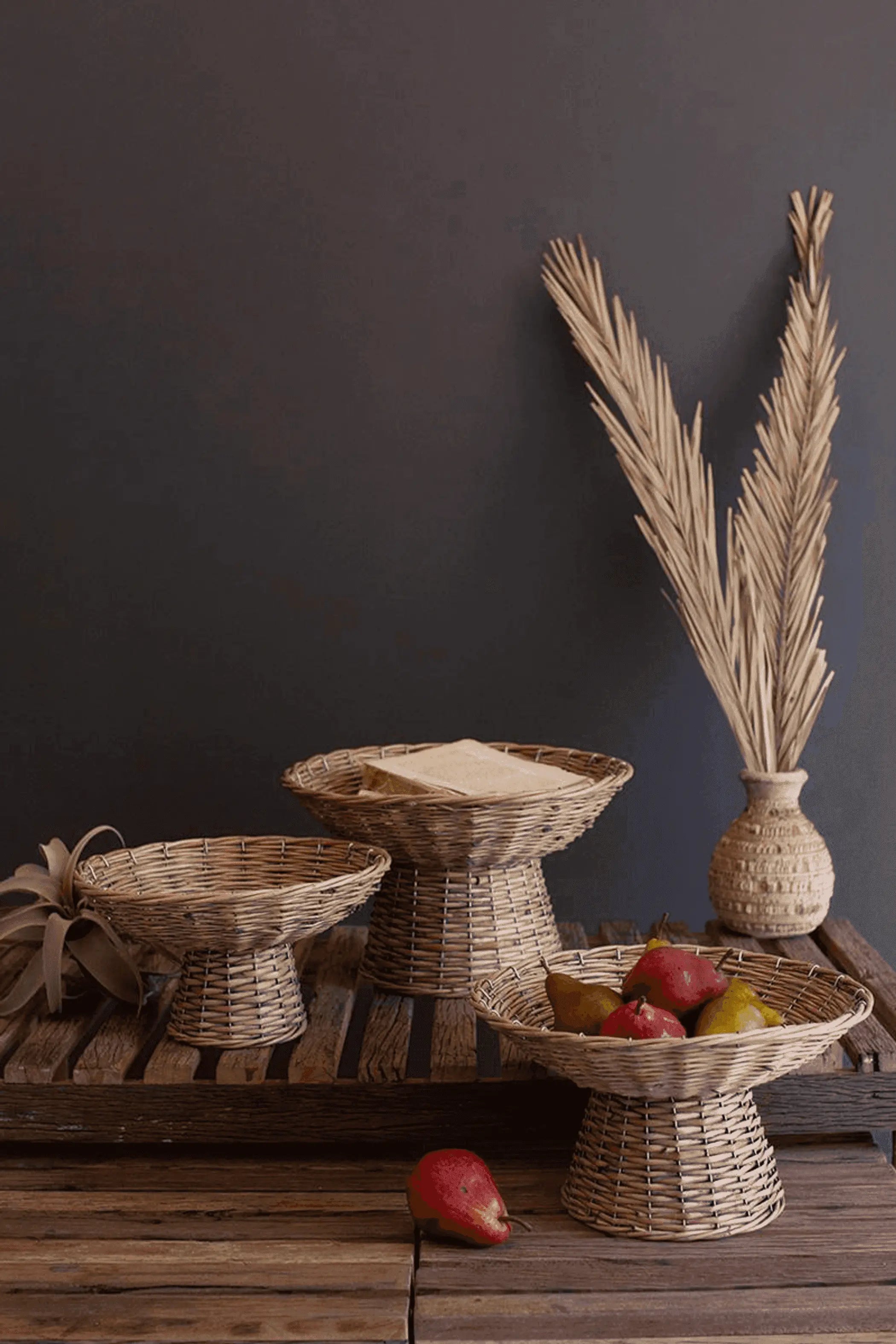 SET OF THREE WICKER COMPOTES Kalalou
