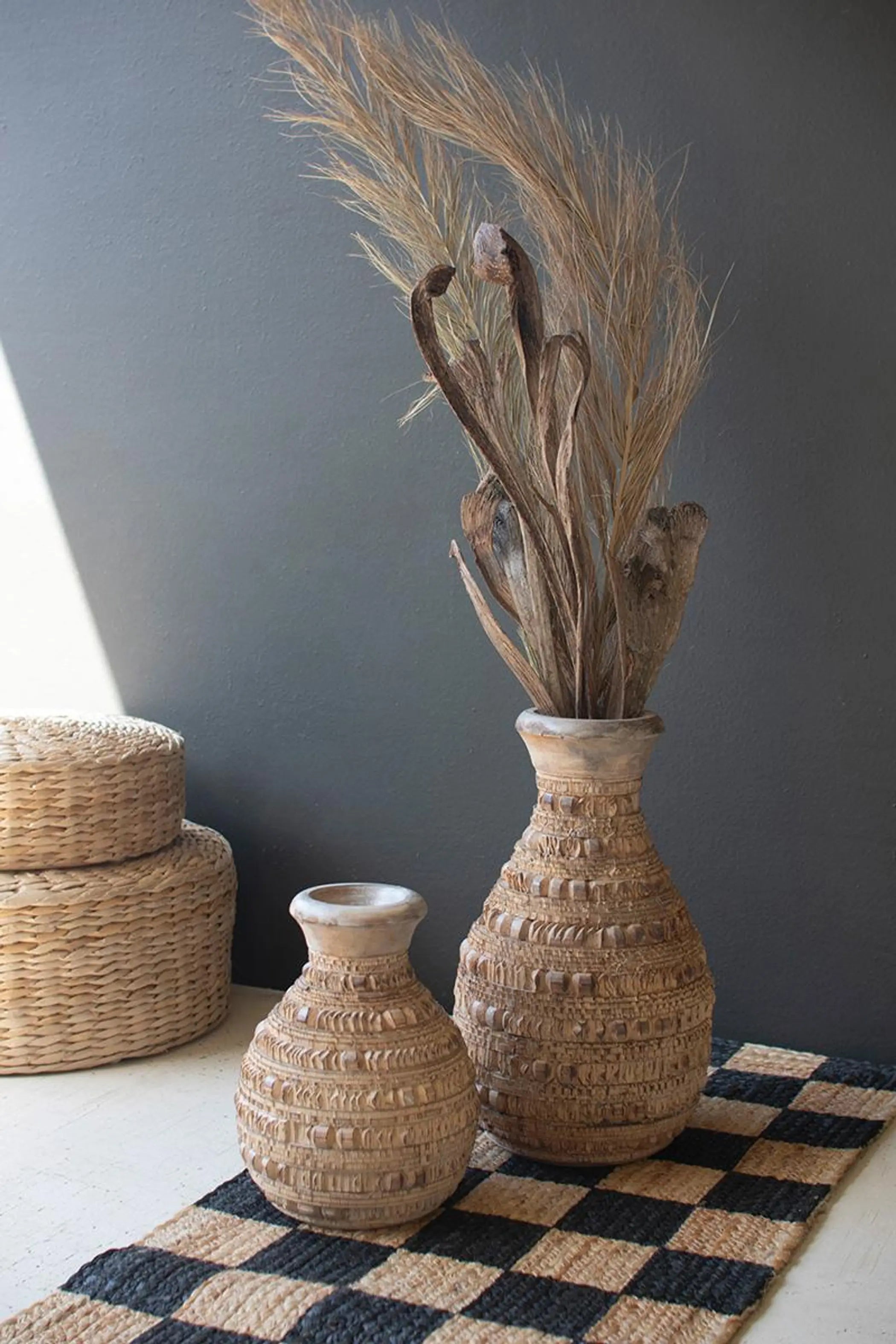 SET OF TWO CARVED WOODEN VASES Kalalou