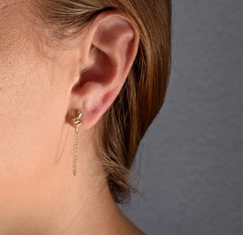 SOLANGE GOLD SNAKE CHAIN EARRING Mai Desiree