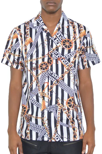 Men's short-sleeve shirt in black and white with gold chain and medallion print, perfect for a stylish casual look.
