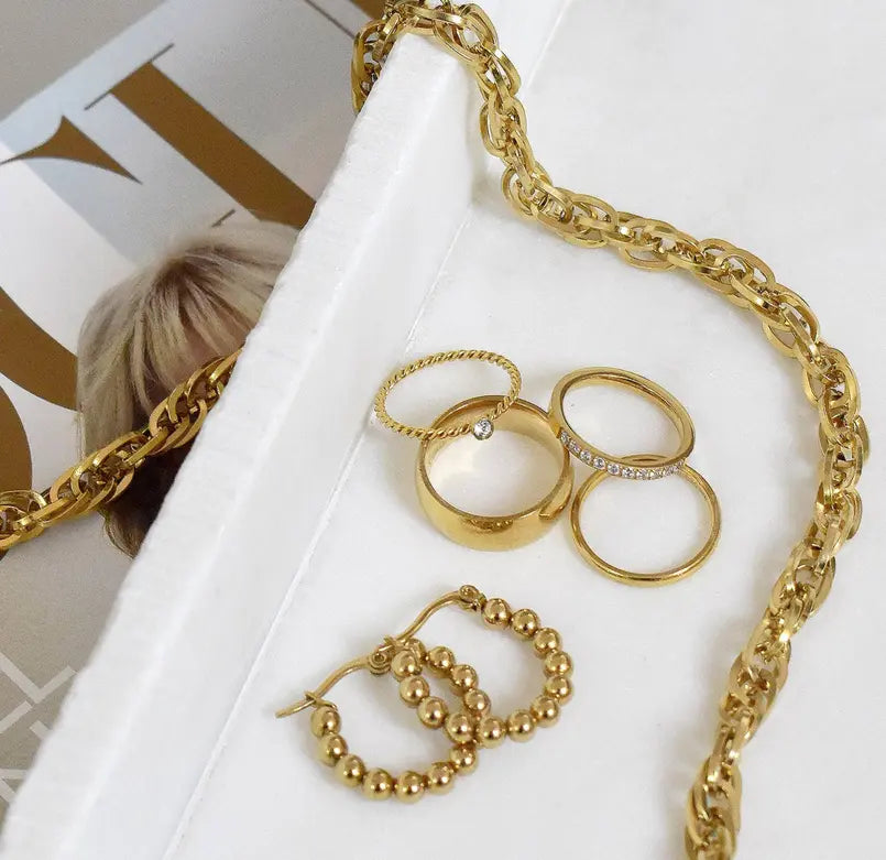 STELLA DAINTY GOLD ETERNITY RING Mai Desiree