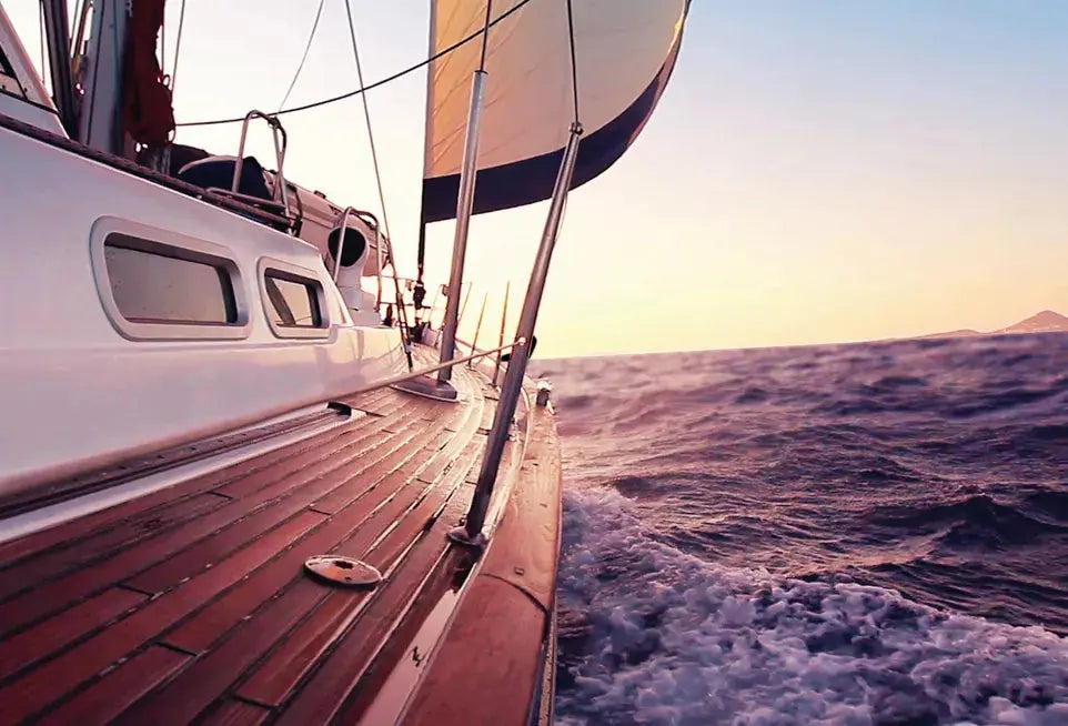 Sailboat - Motion Postcard Bookmark Trenz