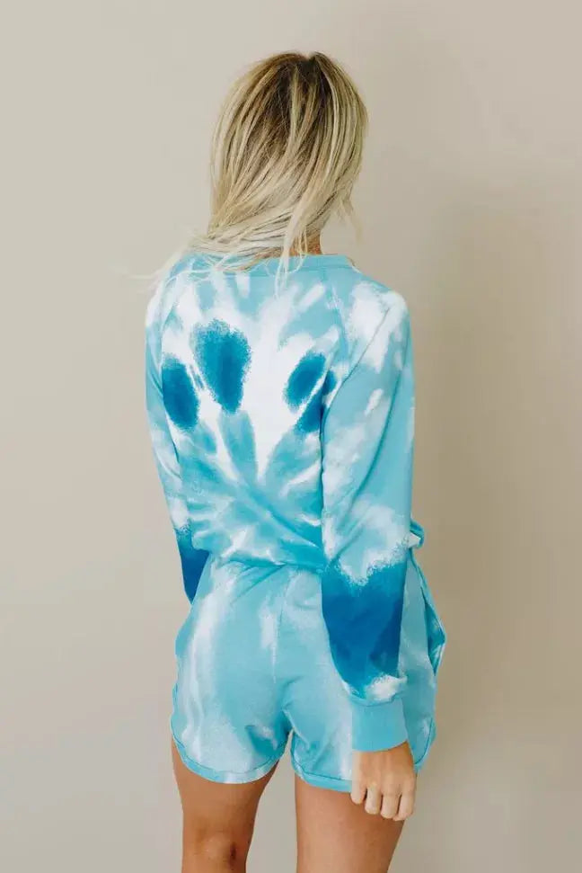 Say My Name Tie Dye Lounge Set Stay Warm in Style