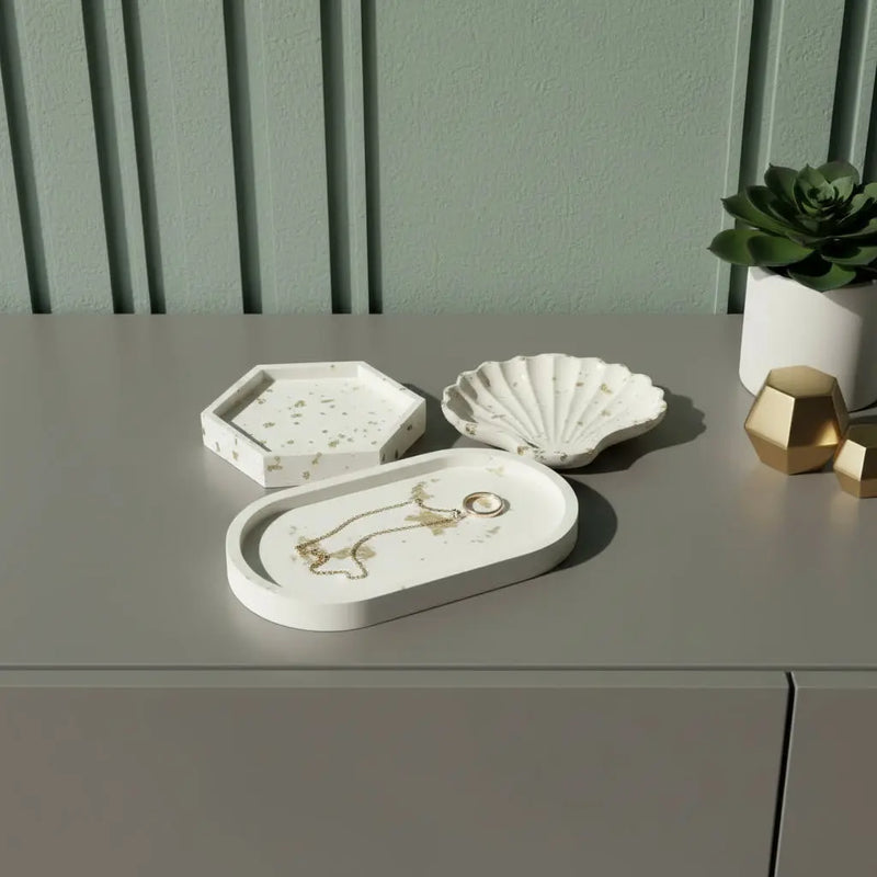 Set of Three Gold And White Resin Handmade Trinket Trays Homeroots Kitchen & Dining