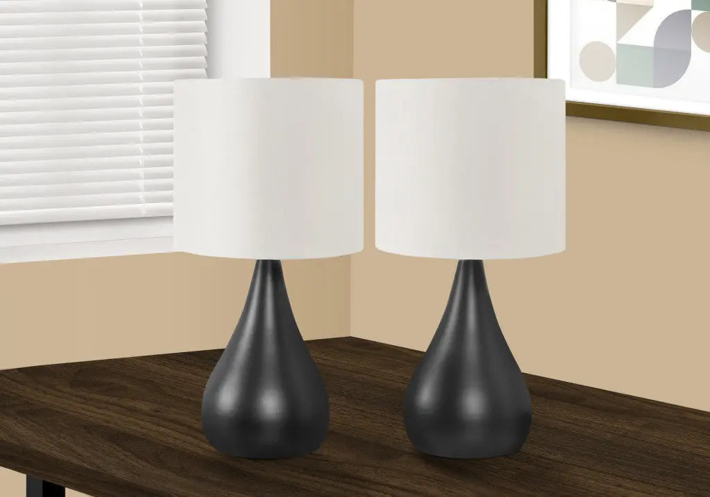 Set of Two 18" Black Metal Round Table Lamps With Ivory Drum Shade Homeroots Lighting