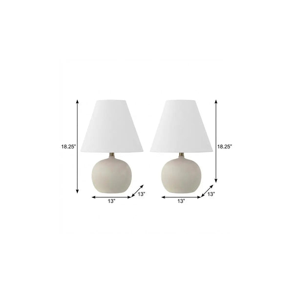 Set of Two 18" Clear Novelty Table Lamps With Cone Shades Homeroots Lighting