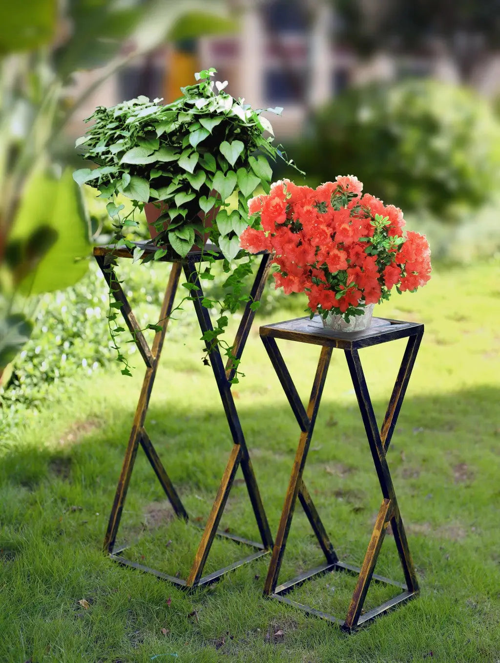 Set of Two Black And Gold Metal Garden Accents Accessories Homeroots Outdoor