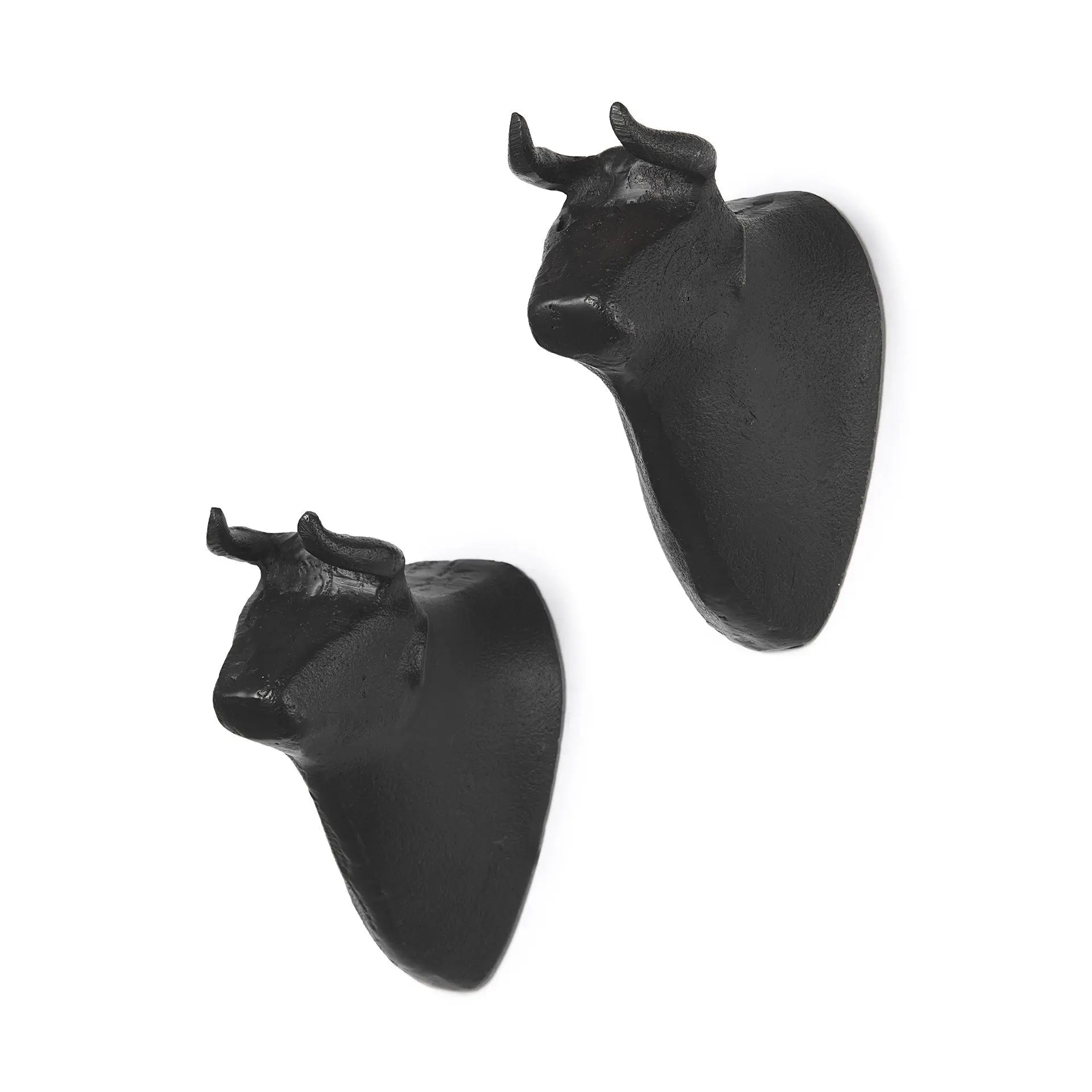 Set of Two Black Metal Bull Decorative Wall Sculpture Homeroots Home Decor