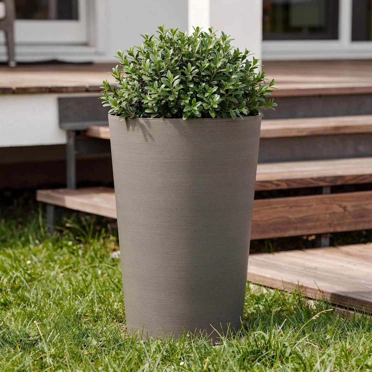 Set of Two Brown Heavy Duty Plastic Cylindrical Planter Pots Homeroots Outdoor