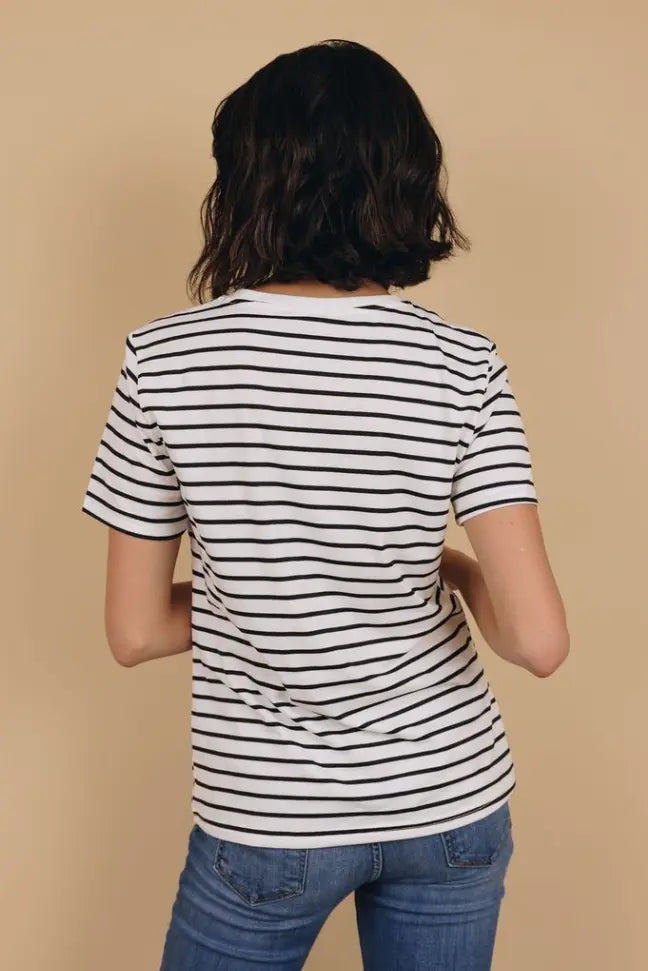 Shades Of Beautiful Striped Pocket Tee Stay Warm in Style