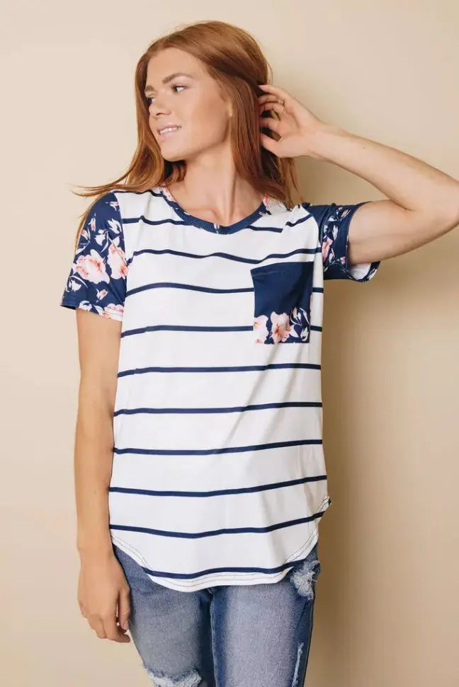 Slack Striped T-Shirt Stay Warm in Style