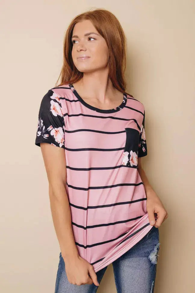 Slack Striped T-Shirt Stay Warm in Style