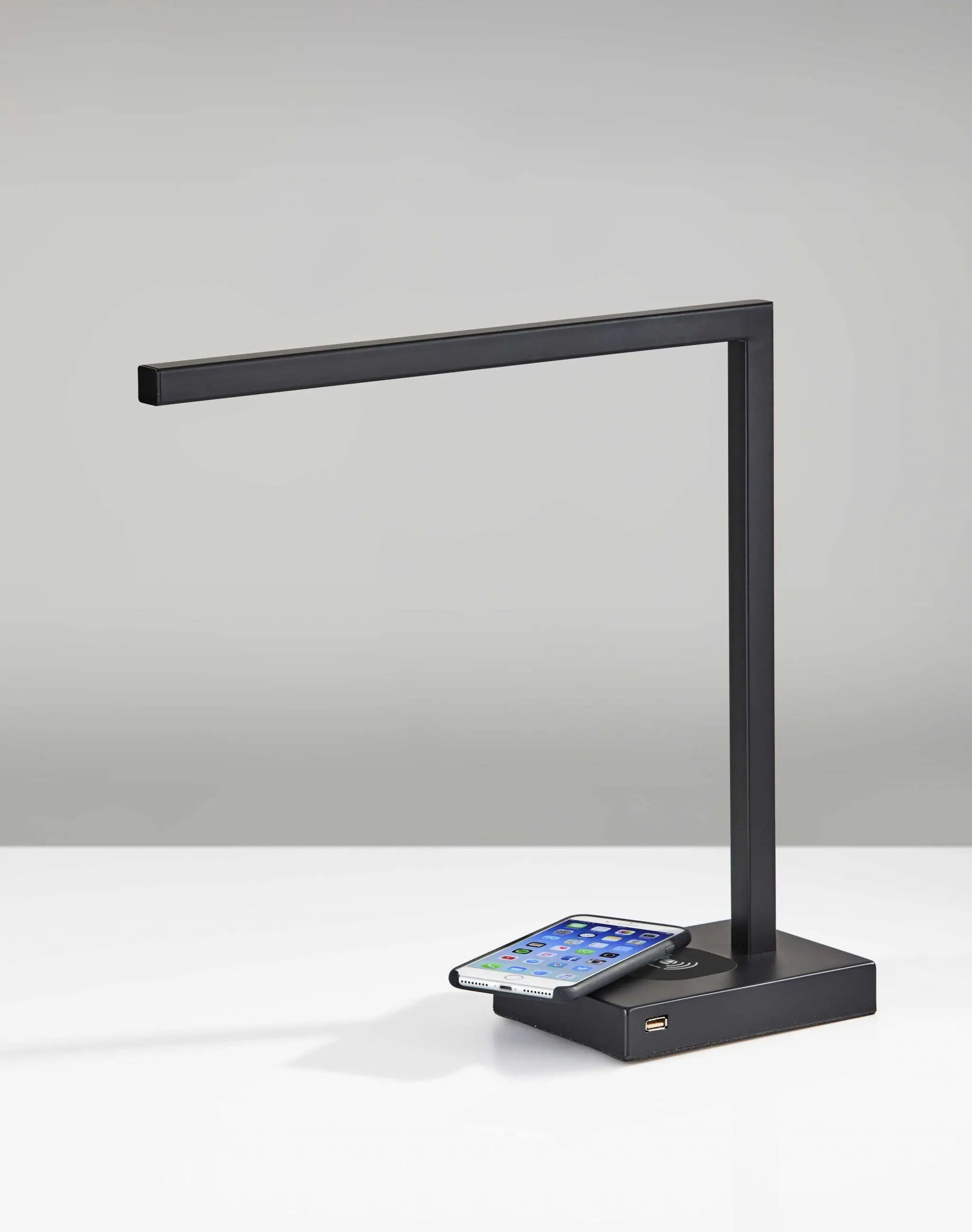 Slender Bar Black Metal Led Charging Desk Light Homeroots Lighting