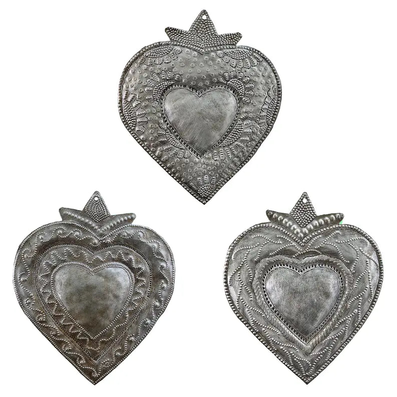 Small Hearts - Set of 3 Le Primitif Galleries