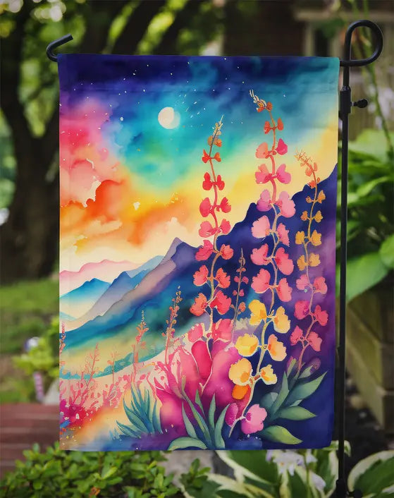 Snapdragon in Color Garden Flag Caroline's Treasures