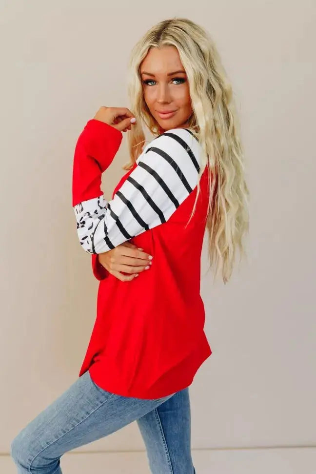 Southern Love Long Sleeve Tee Stay Warm in Style