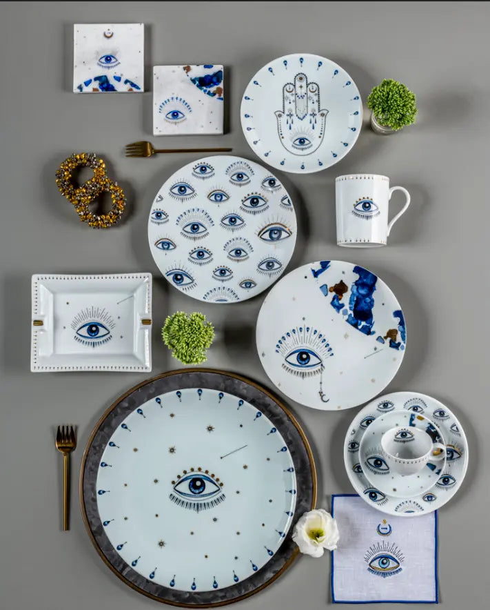 Spirit Eye Porcelain Plate / Set of 4 Monique Store
